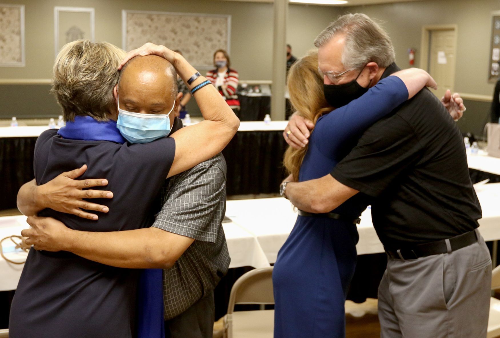 Parson speaks to law enforcement families
